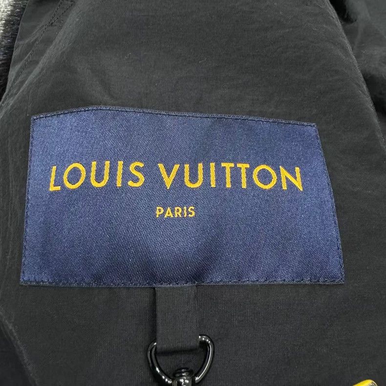 Louis Vuitton louis vuitton Dark stripe presbyopic mink jacket 2501-Next Size US M / EU 48-50 / 2 - 5 Thumbnail
