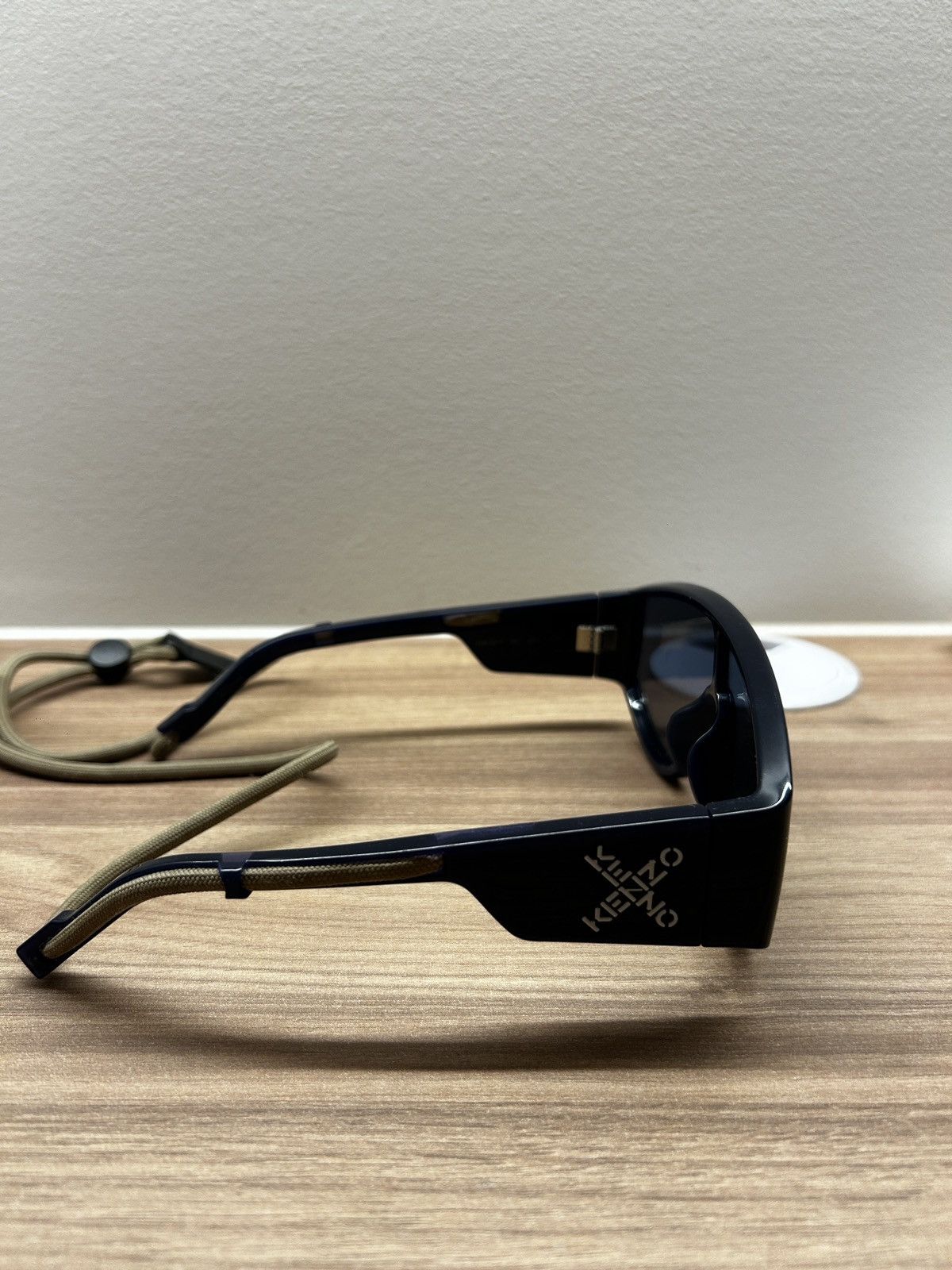 Kenzo Oversized kenzo strap sunglasses Size ONE SIZE - 2 Thumbnail