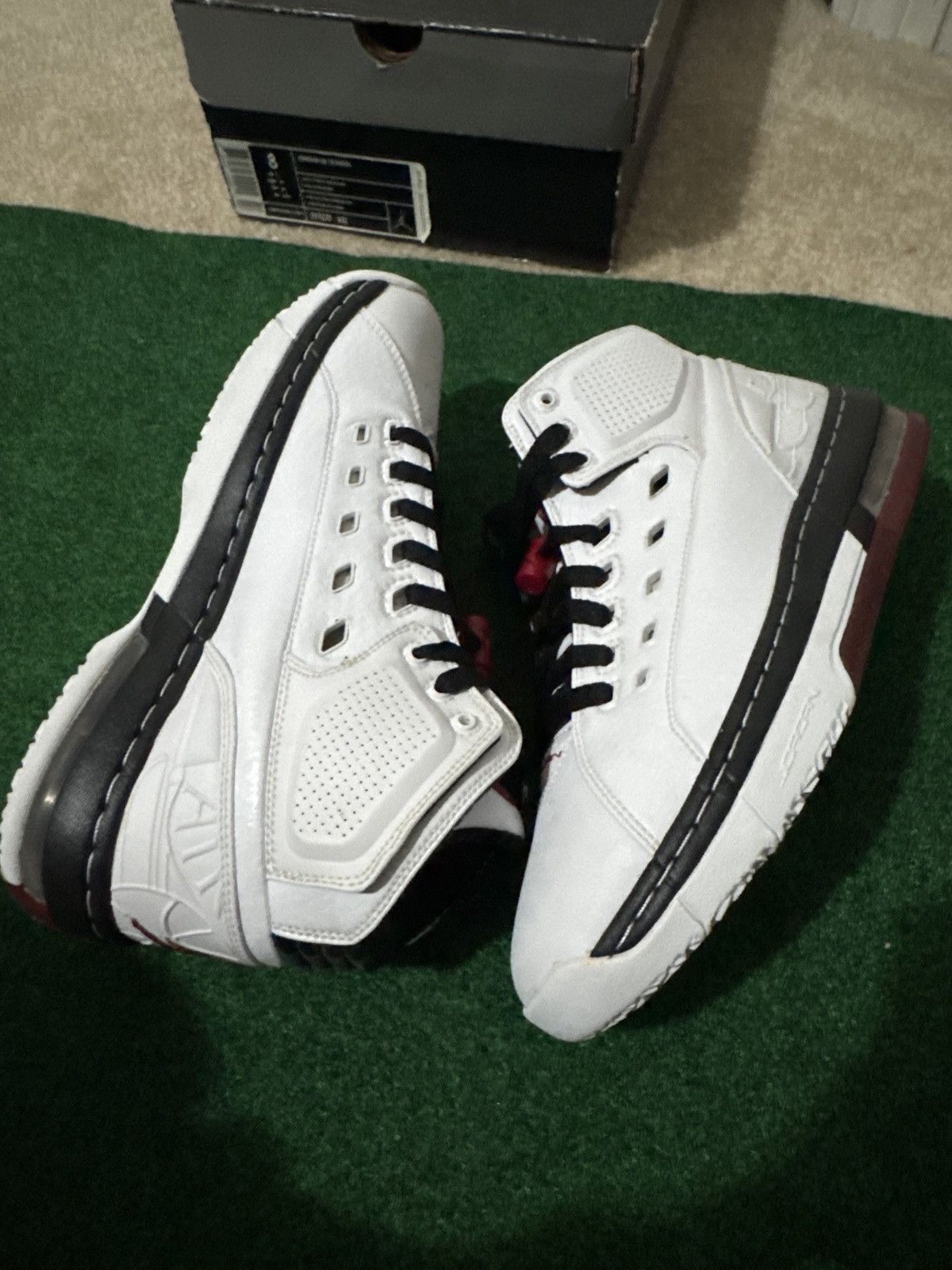 Jordan Brand Jordan ol’school Size US 8 / EU 41 - 3 Thumbnail