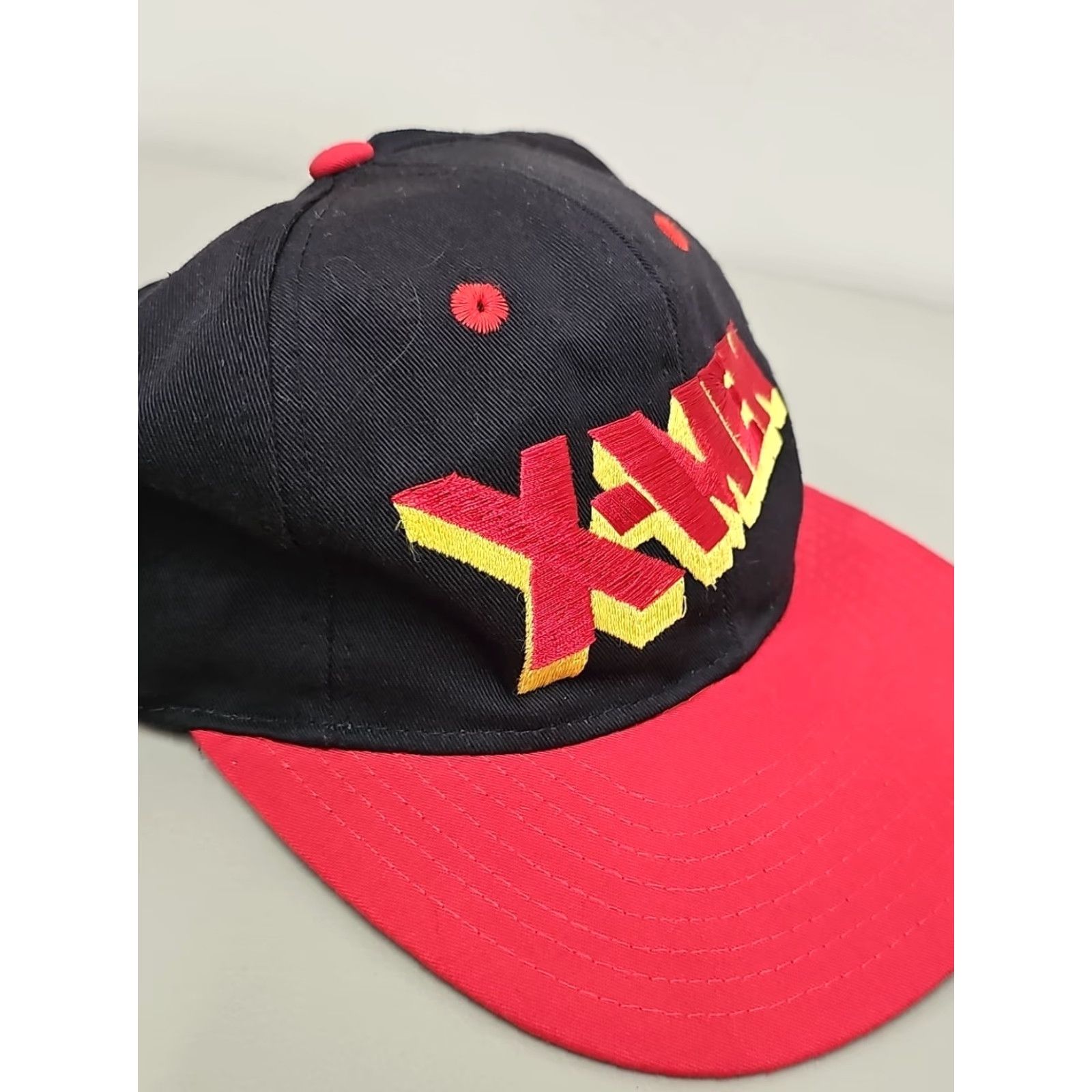 American Needle VINTAGE American Needle X-MEN Snapback Hat Cap Adjustable Unisex Adults Black Red Yellow Green 1990s Marvel Cap Mens Womens Boys Girls Size ONE SIZE - 2 Thumbnail