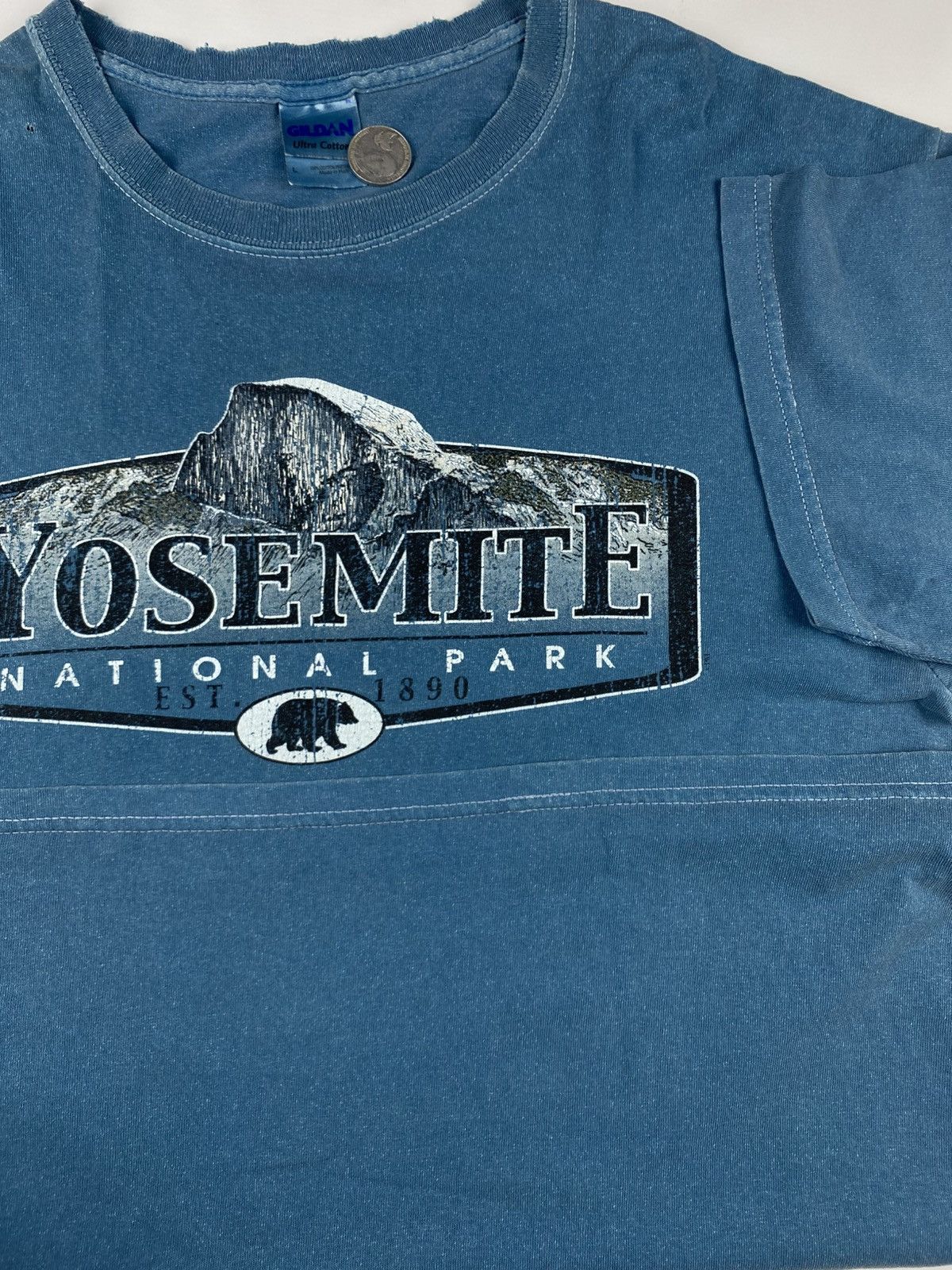 Vintage Vintage Yosemite National Park Tshirt Size US L / EU 52-54 / 3 - 3 Thumbnail