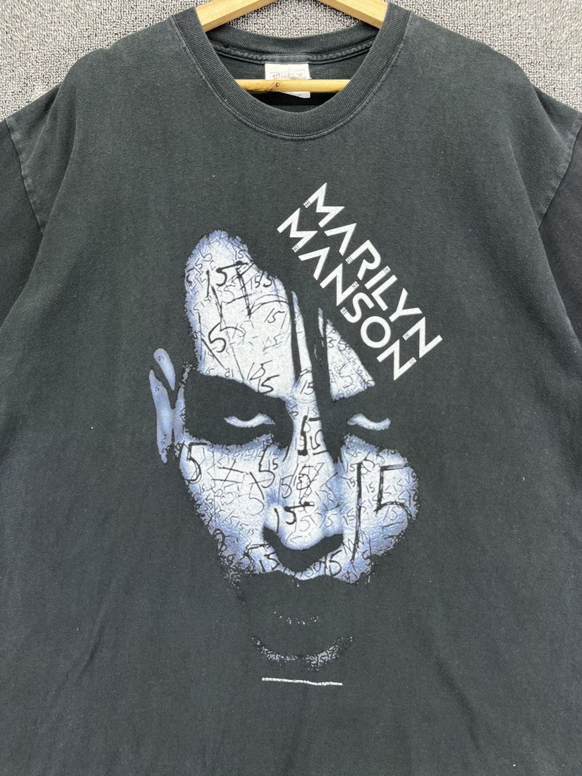 Band Tees Vintage Marilyn Manson Punk Rock Band Tees T Shirts Size US XL / EU 56 / 4 - 5 Thumbnail