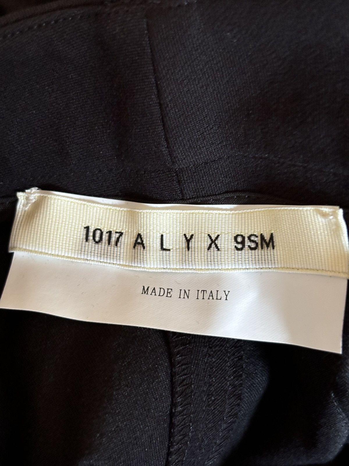 1017 ALYX 9SM Alyx shorts Size 27" / US 4 / IT 40 - 3 Thumbnail