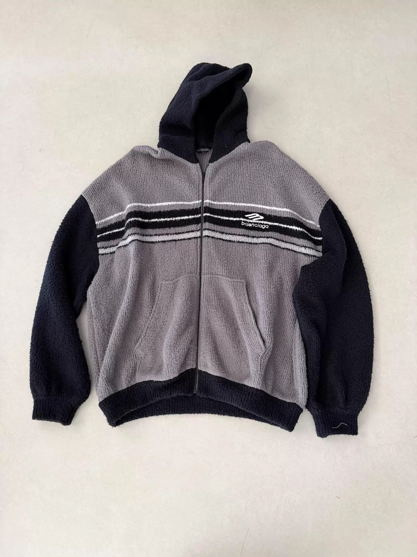 Balenciaga Balenciaga 25 3B ski logo fleece hooded jacket M Size M / US 6-8 / IT 42-44 - 1 Thumbnail