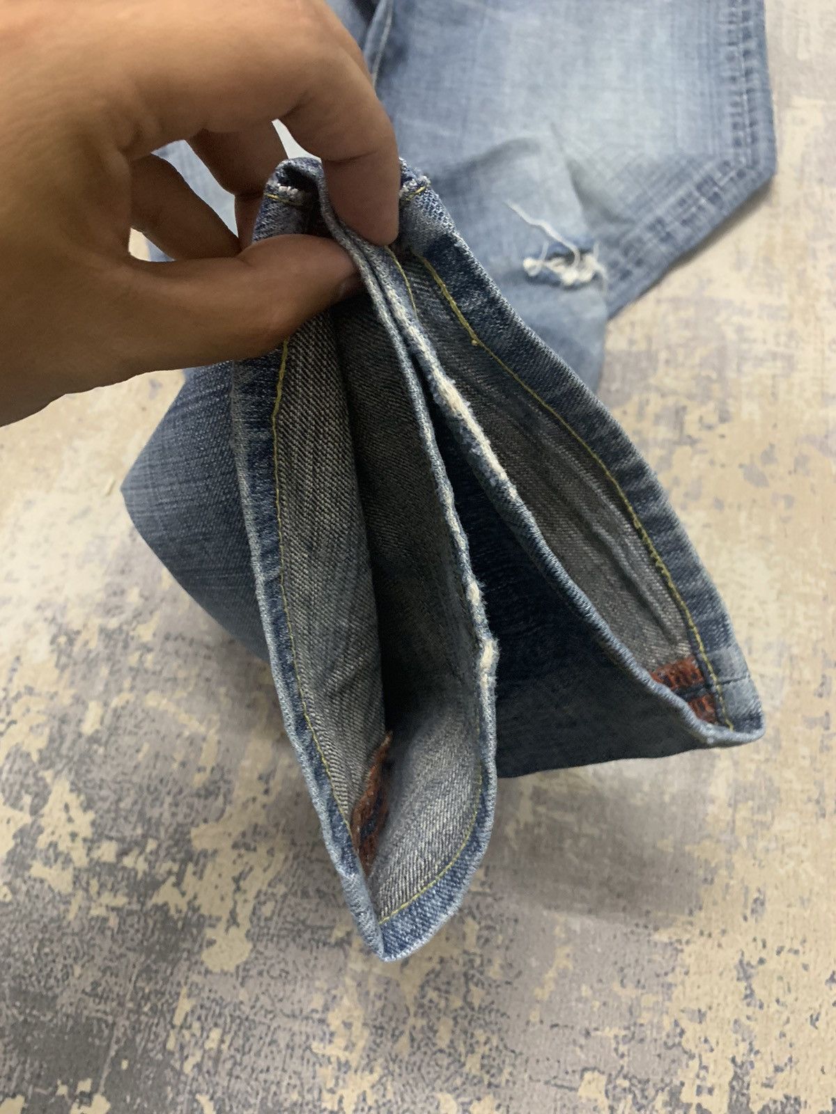 Japanese Brand Vintage Distressed GLHEART Light Wash Baggy J Size US 31 - 8 Thumbnail