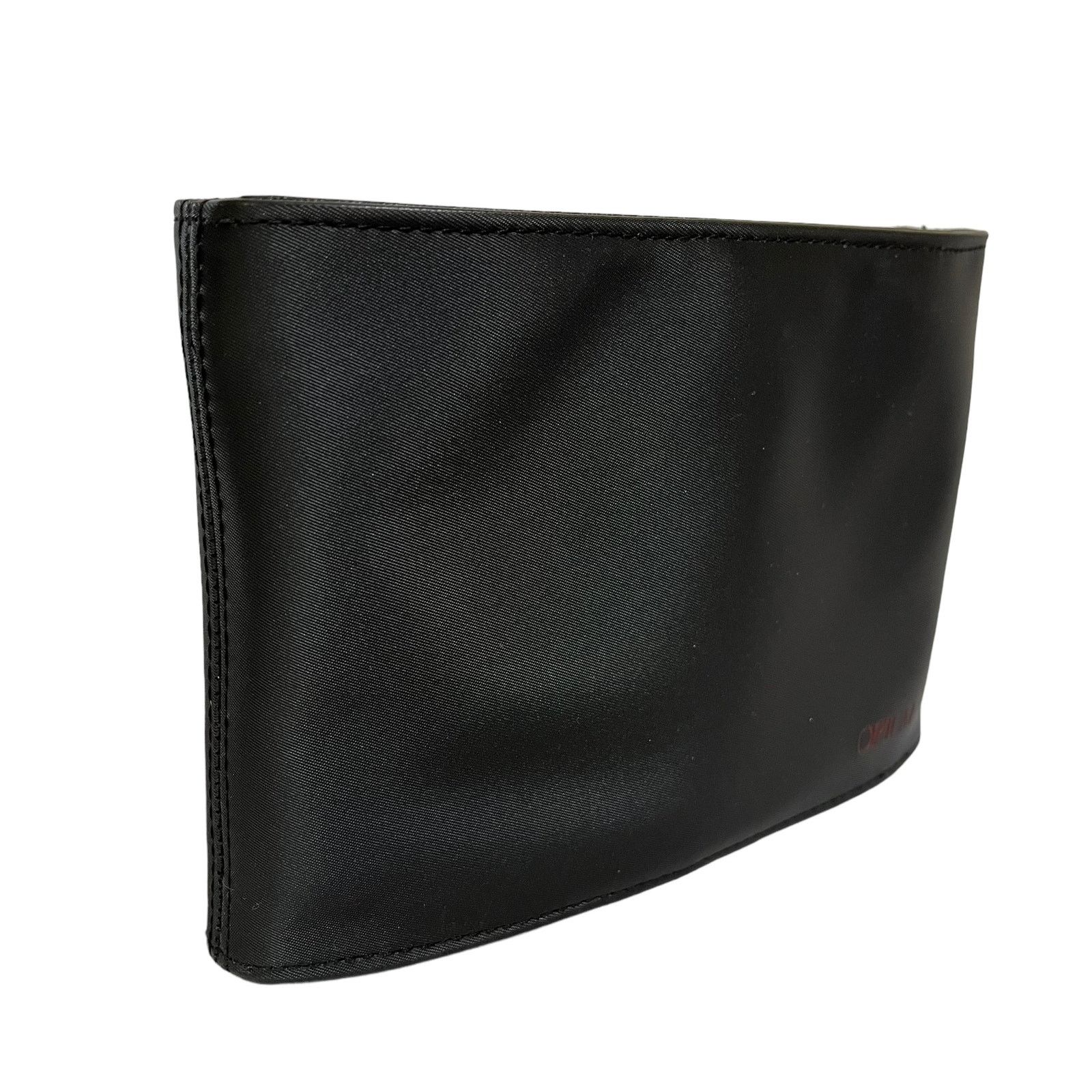 Yves Saint Laurent Yves Saint Laurent Opium Black Zip Pouch Cosmetic Bag Clutch Size ONE SIZE - 9 Thumbnail