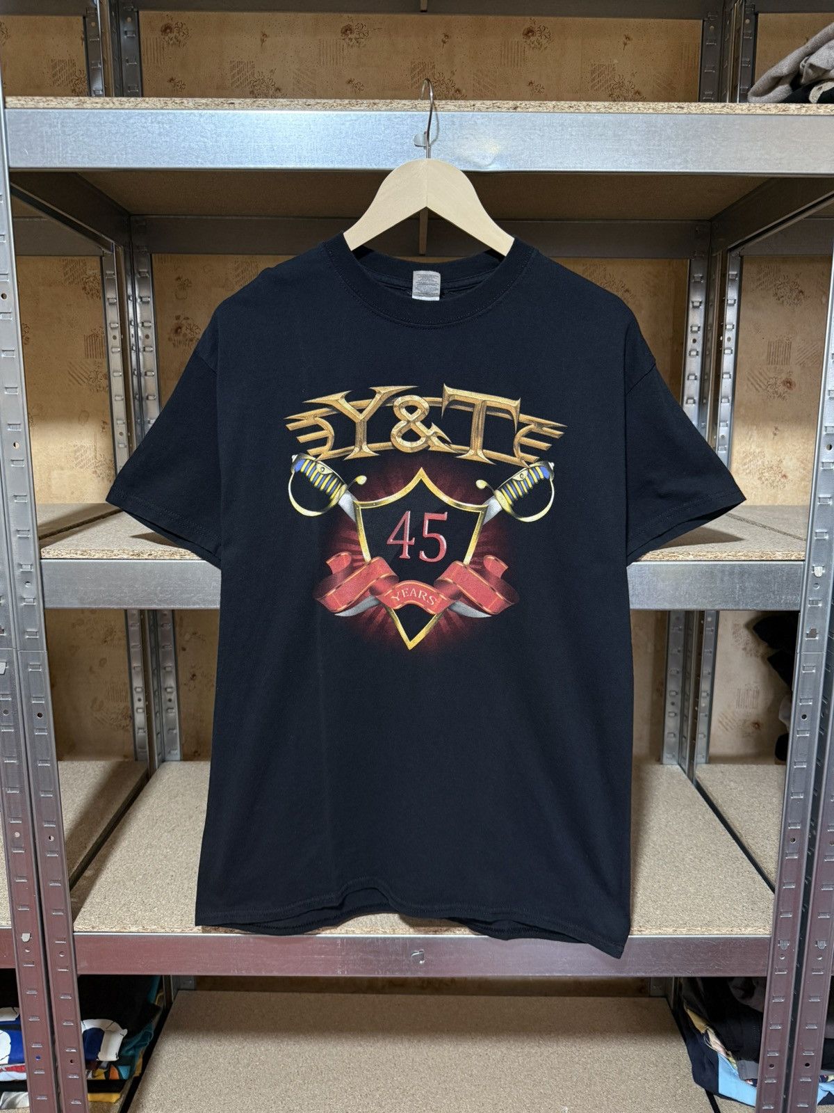 Band Tees × Vintage Vintage Y&T 45-years World Tour 2019 Rock Band T-Shirt Y2K Size US M / EU 48-50 / 2 - 1 Thumbnail