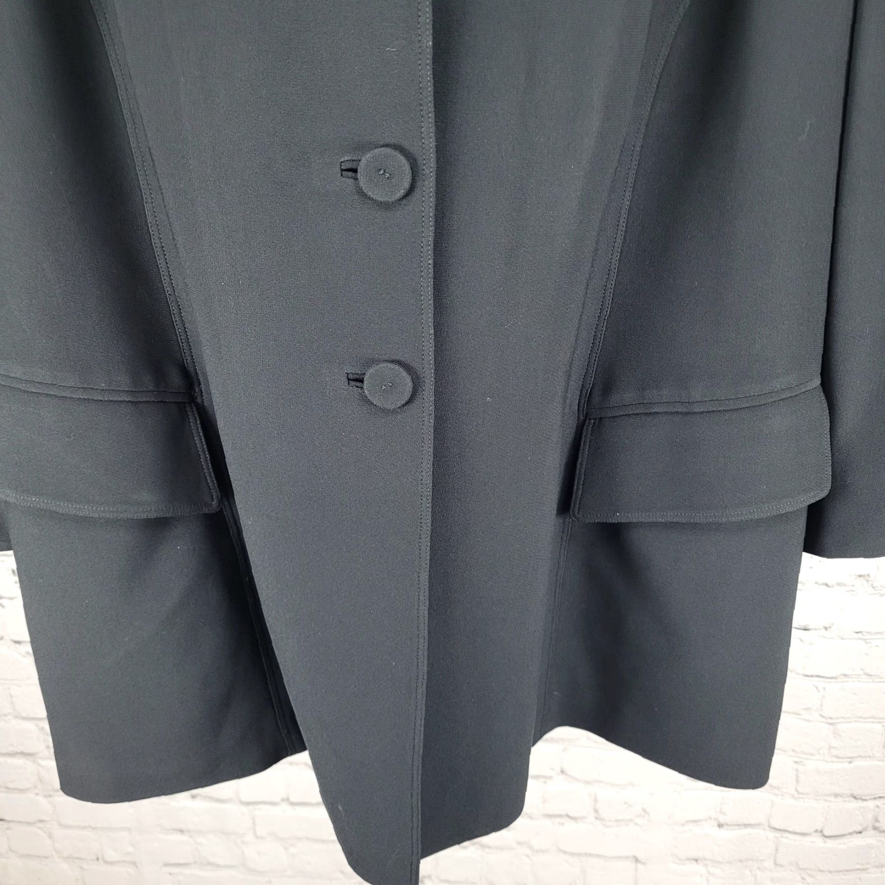 Vintage Dana Buchman Blazer Jacket Plus Size 22 Women's Black Peak Lapel 3-Button Suit Coat Size 3XL / US 20-22 - 7 Thumbnail