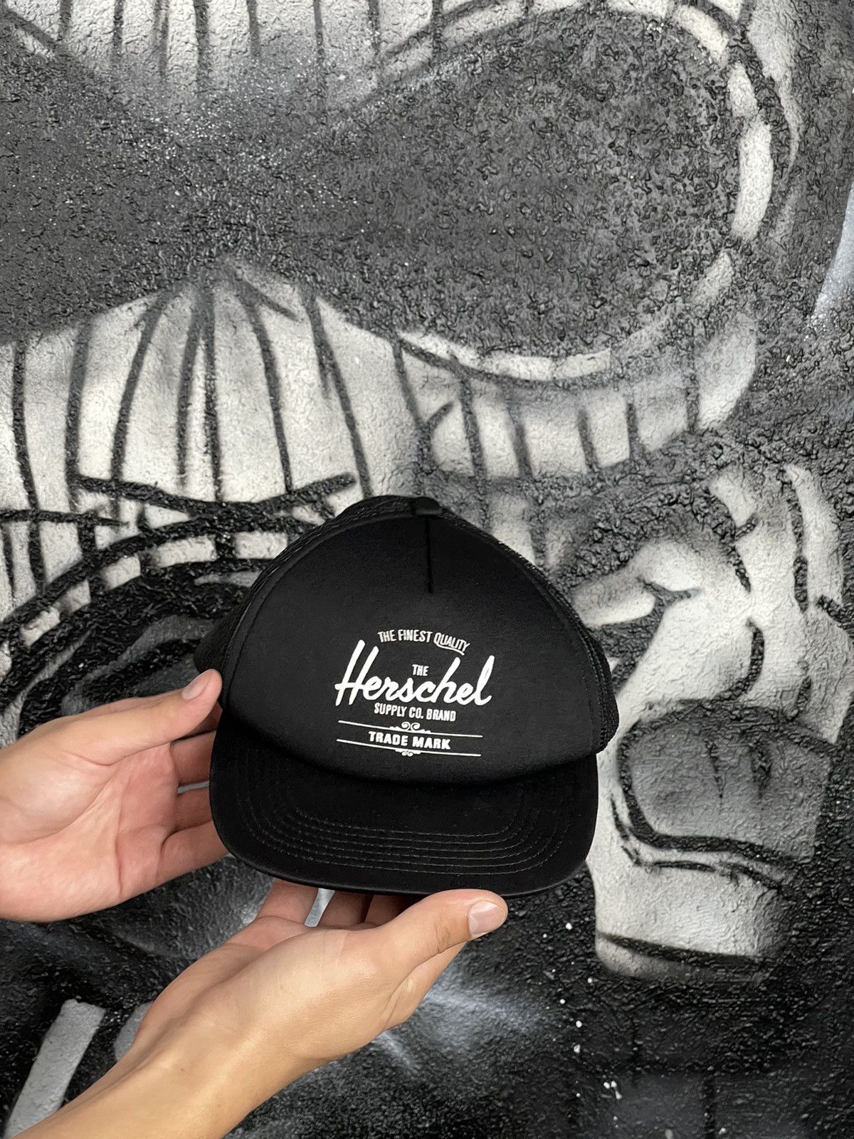 Herschel Supply Co. Hershel Supply Co. Brand Black Trucker Cap Size ONE SIZE - 3 Thumbnail