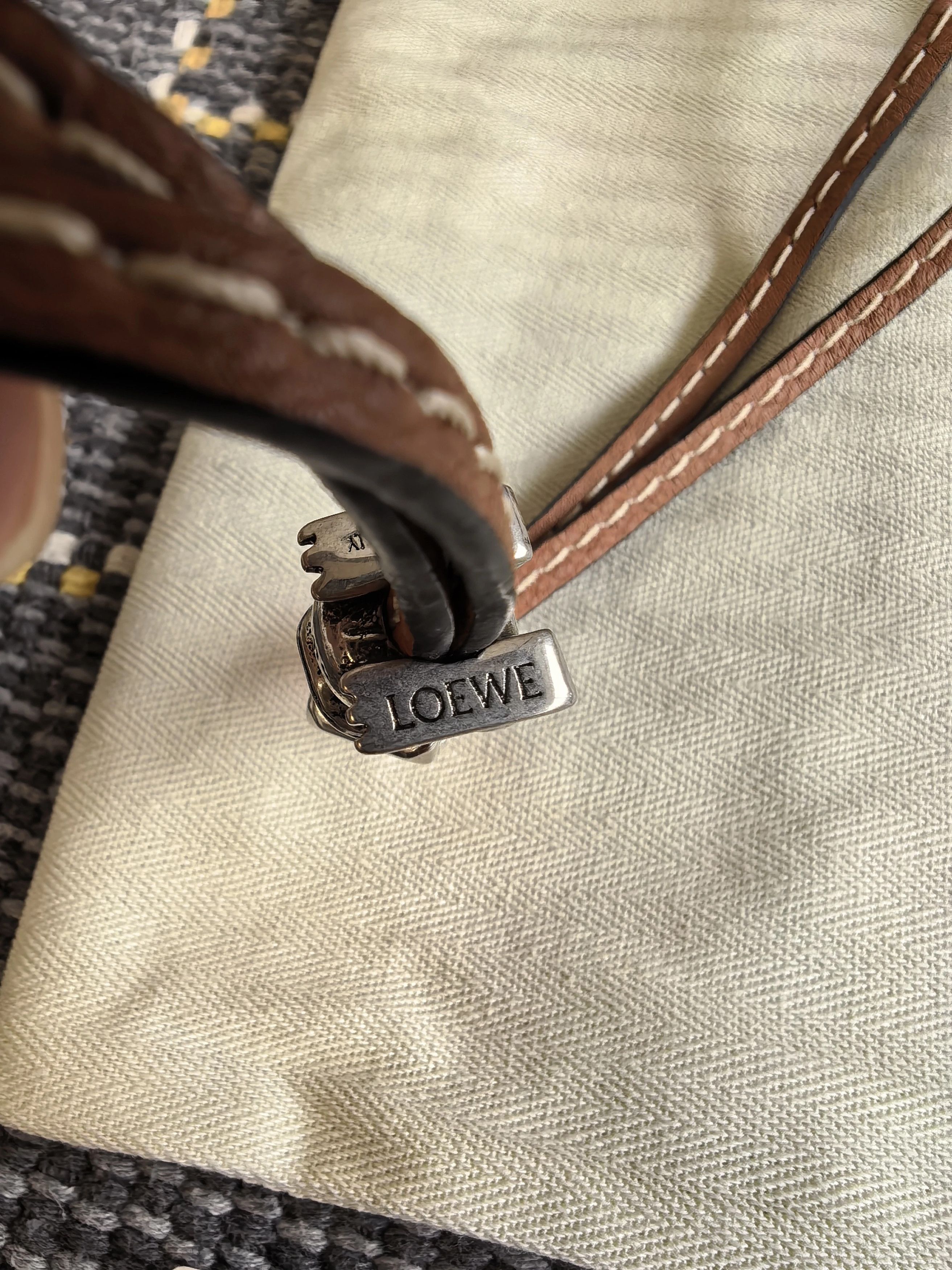 Loewe LOEWE golden toad dice charm new unused Size ONE SIZE - 6 Thumbnail