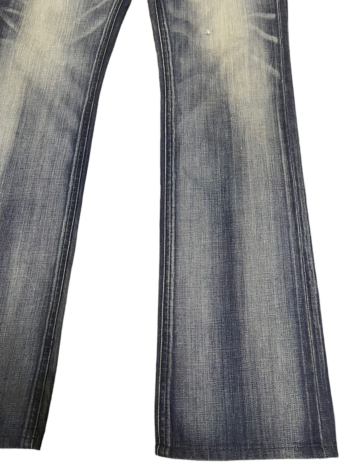 Burberry Vintage Burberry Black Label Blue Wash Flare Jeans Size US 30 / EU 46 - 6 Thumbnail