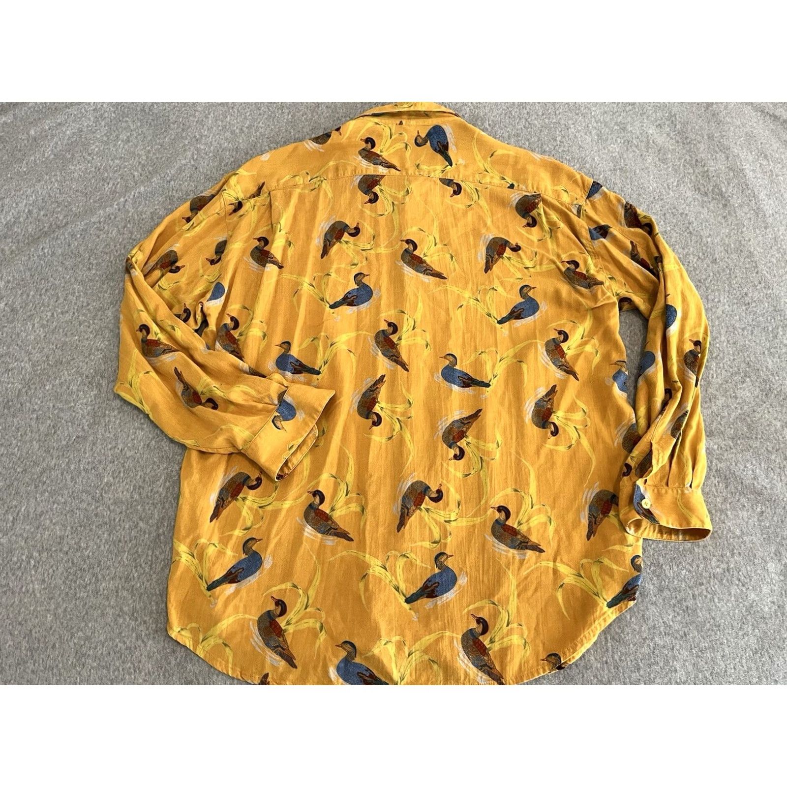 Guess GUESS Georges Marciano Long Sleeve Button Up Shirt Mens XL Yellow Ducks Rayon Pattern Animal Print Shirt Size US XL / EU 56 / 4 - 5 Thumbnail