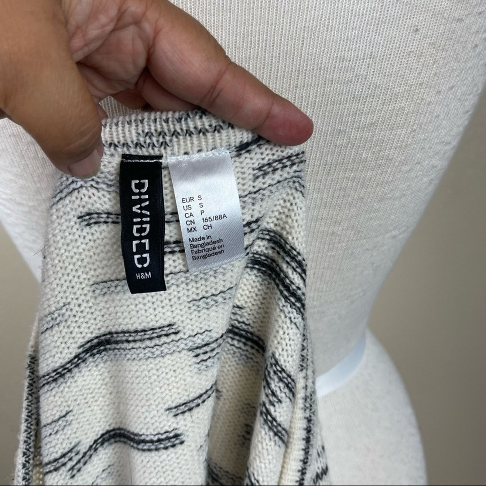 Divided H&M Divided Pullover Scoop Neck Sweater Multi S Size S / US 4 / IT 40 - 7 Thumbnail