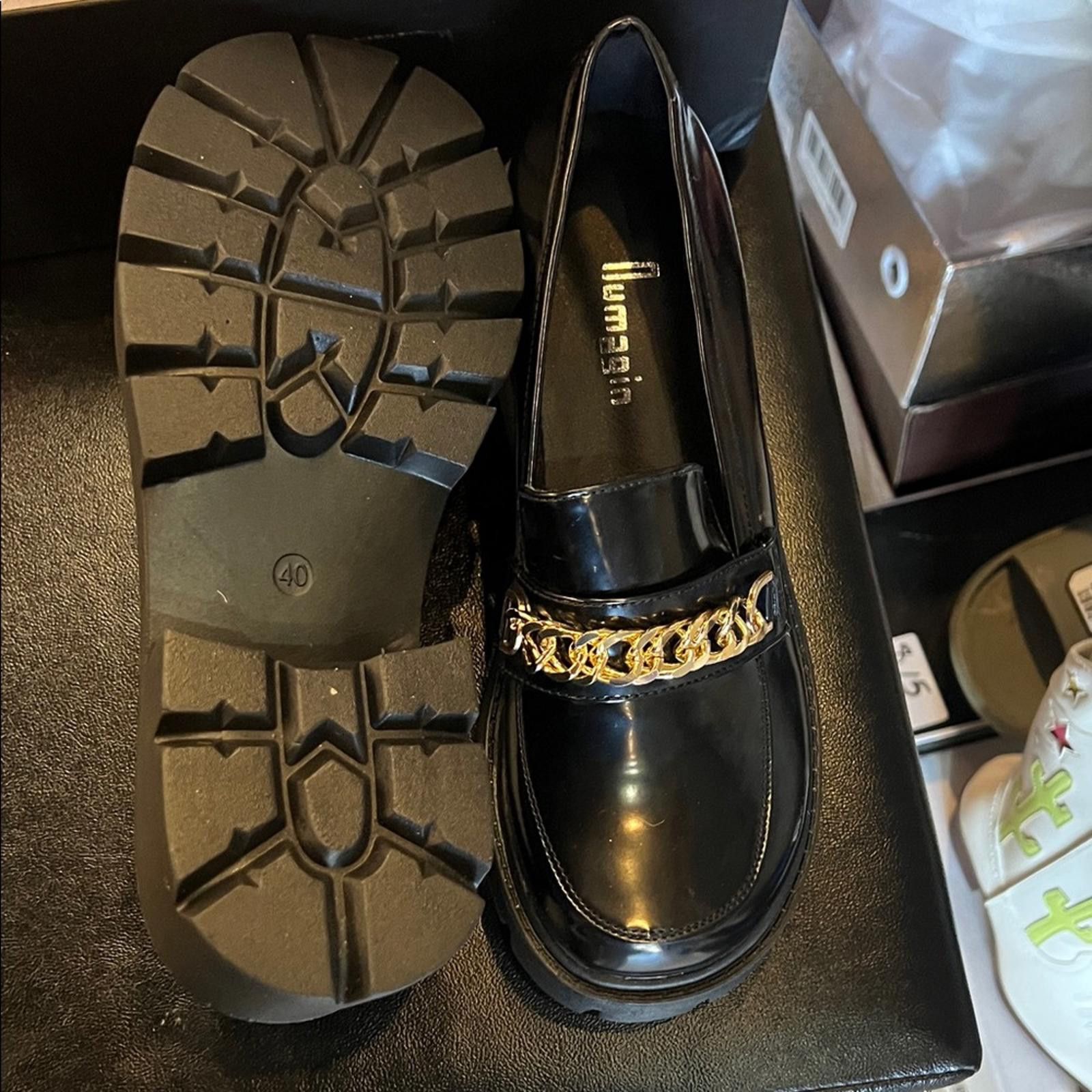 If Six Was Nine Glossy Black Loafers with Gold Chain Size US 9 / IT 39 - 4 Thumbnail