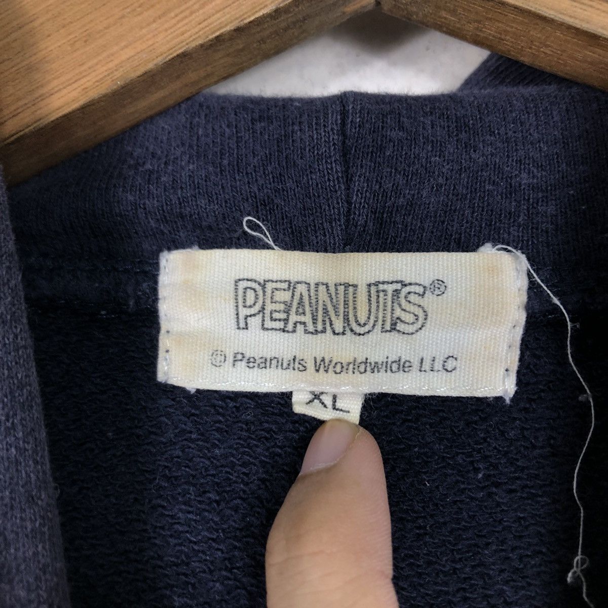 Japanese Brand 📌Vintage Sweatshirt Hoodie Pull Over Peanuts Snoopy Size US XL / EU 56 / 4 - 17 Thumbnail