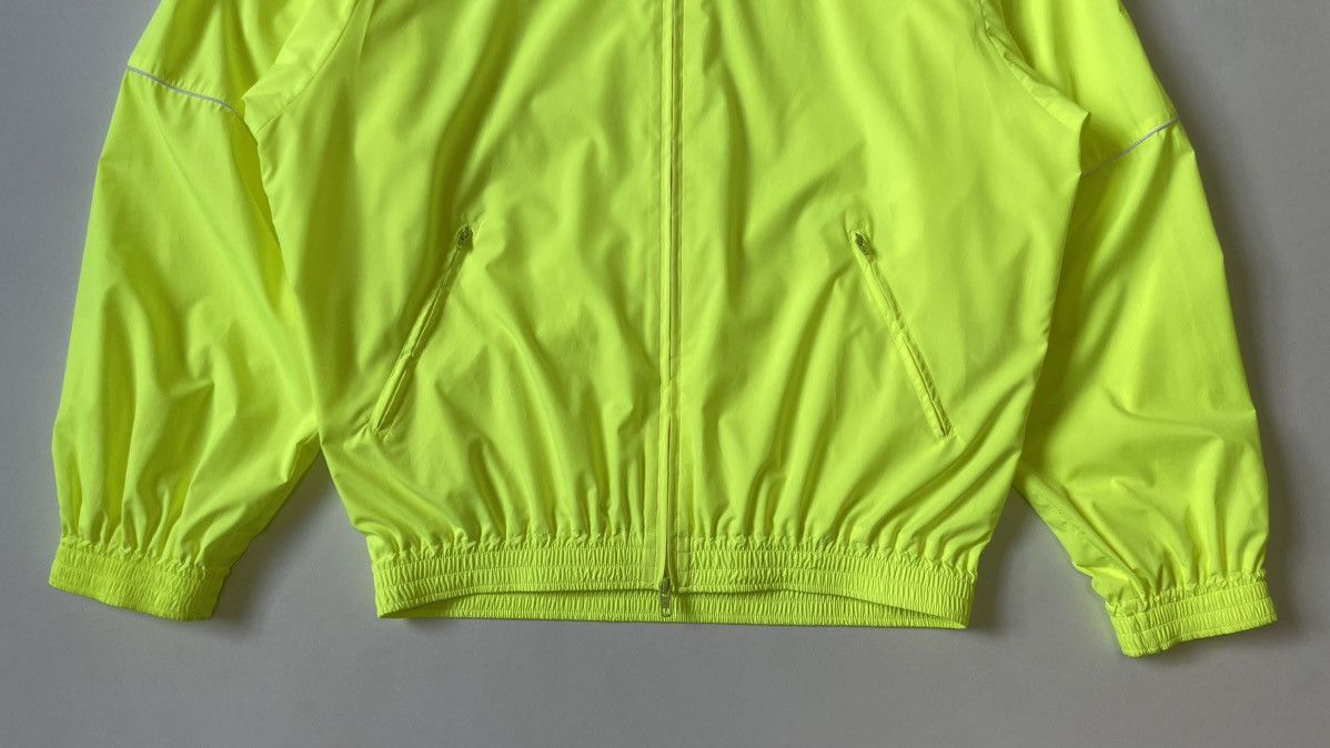 Balenciaga S/S 20 Neon Yellow ‘B’ Logo Track Jacket Size US M / EU 48-50 / 2 - 10 Thumbnail