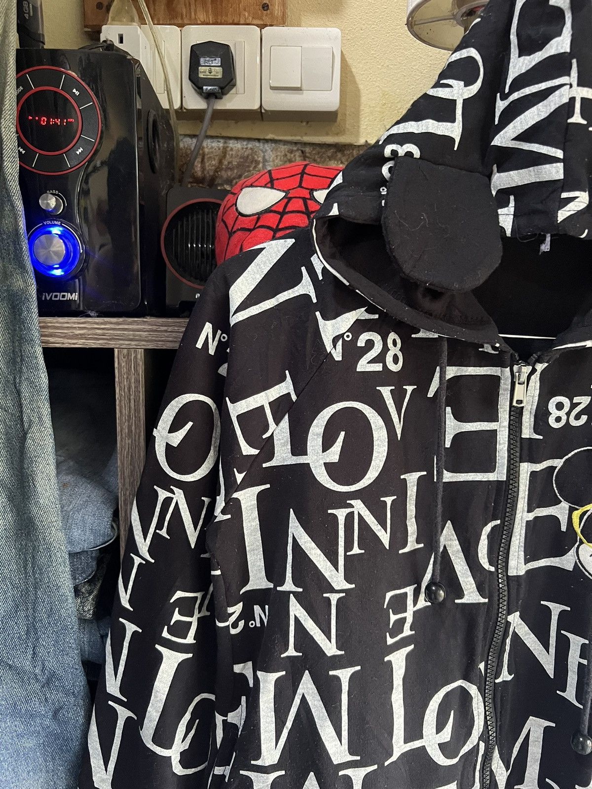 Cartoon Network 🔥Disney Minnie Monogram Inspired Supreme Size US S / EU 44-46 / 1 - 3 Thumbnail