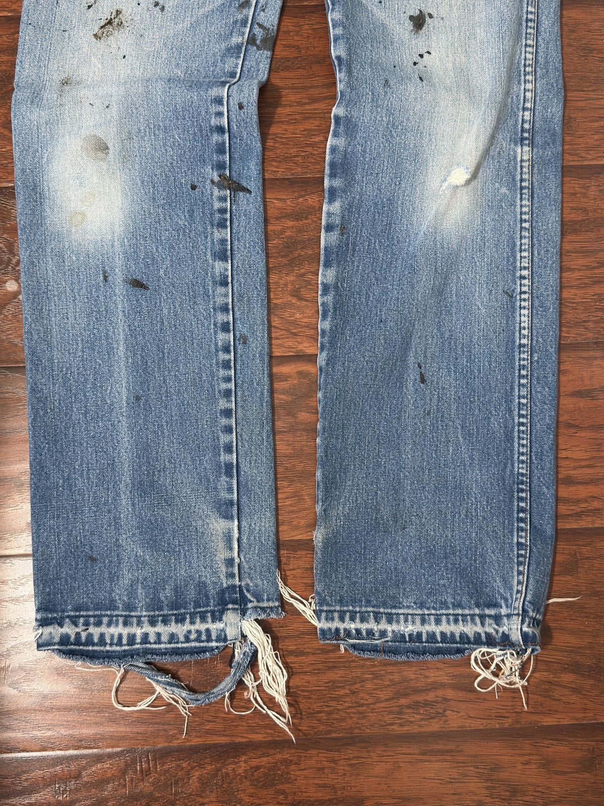 Wrangler Vintage paint splatter denim Size US 29 - 3 Thumbnail