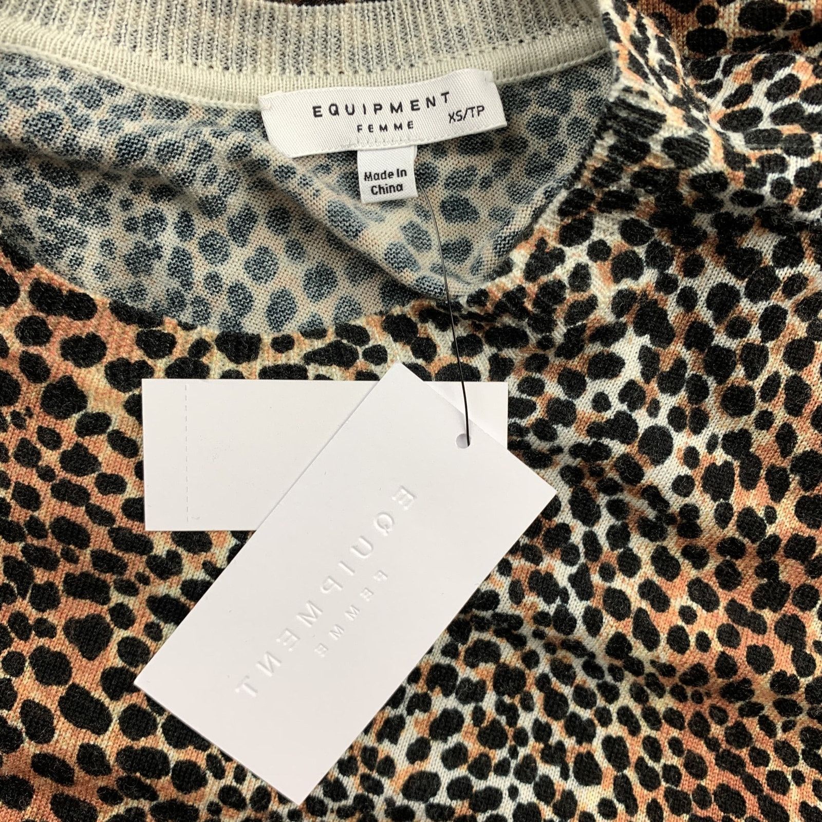 Equipment EQUIPMENT Size XS Black & Tan Cheetah Print Wool Pullover Size XS / US 0-2 / IT 36-38 - 5 Thumbnail