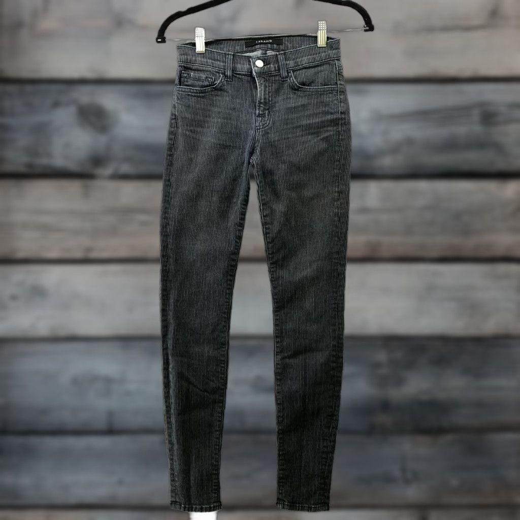 J Brand J Brand Skinny Leg Jeans Womens Belmont Black Gray Pinstriped Low Rise Size 25 Skinny Jeans Womens 25 Gray Pinstriped J Brand Size 42" / US 20 - 1 Thumbnail