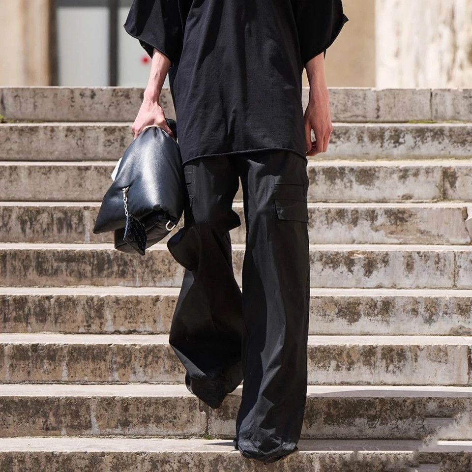 Designer Black Cargo Pants Unisex Size US 33 - 2 Thumbnail