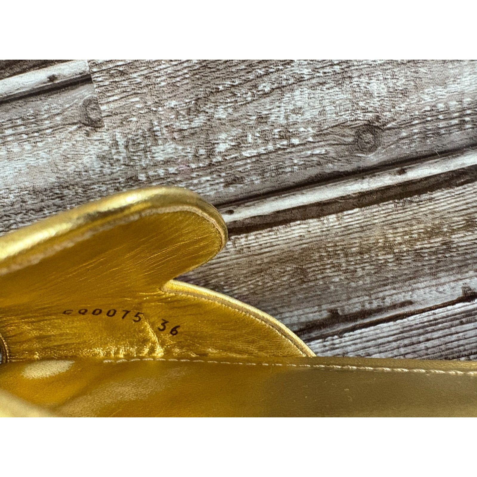 Dolce & Gabbana Dolce Gabbana Bellucci Leather and Sequins Flat Slides Size Size US 6 / IT 36 - 7 Thumbnail