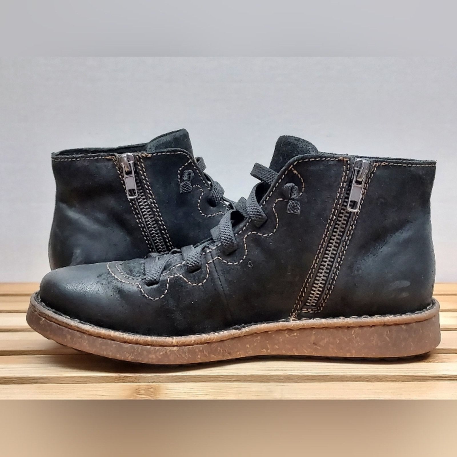 Born BORN Womens Black Leather Sienna Ankle Zip Boots Size 7.5M Size US 7.5 / IT 37.5 - 3 Thumbnail