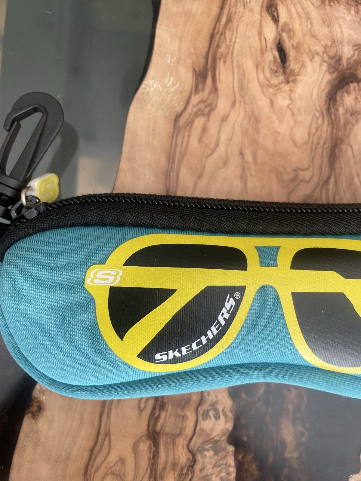 SKECHERS × Vintage Vintage Skechers Soft Glasses Case Clip Keychain Full Set Size ONE SIZE - 9 Thumbnail