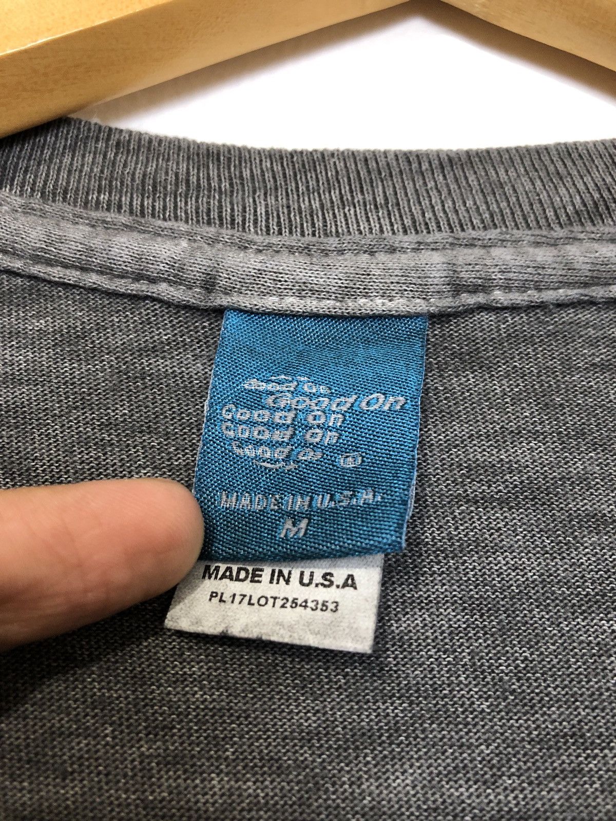 Vintage Vintage Good On Made in USA 1997 T-Shirt Size US M / EU 48-50 / 2 - 5 Thumbnail