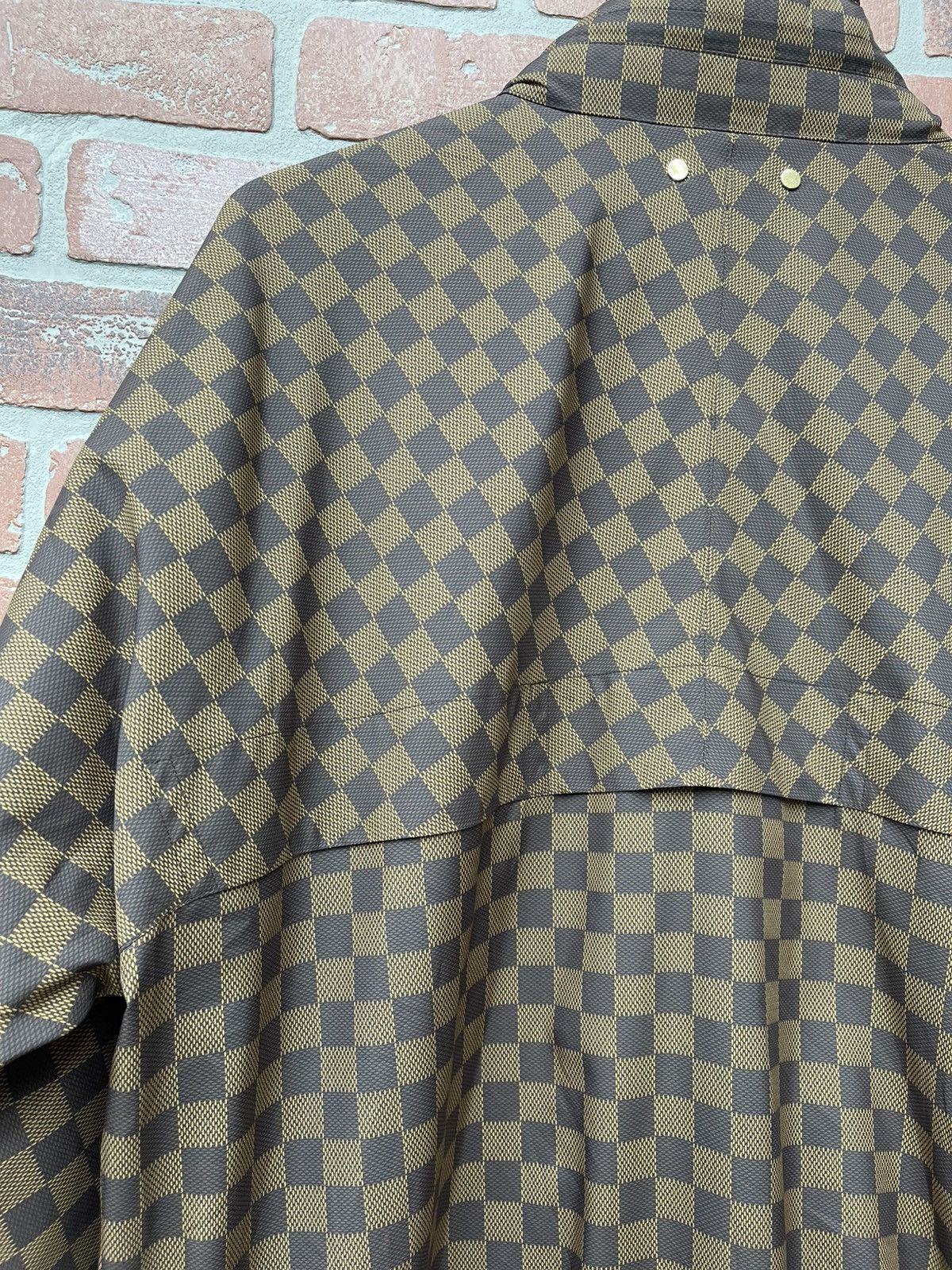 Louis Vuitton Size L/56LV - Louis Vuitton Reversible Windbreaker Size US L / EU 52-54 / 3 - 6 Thumbnail