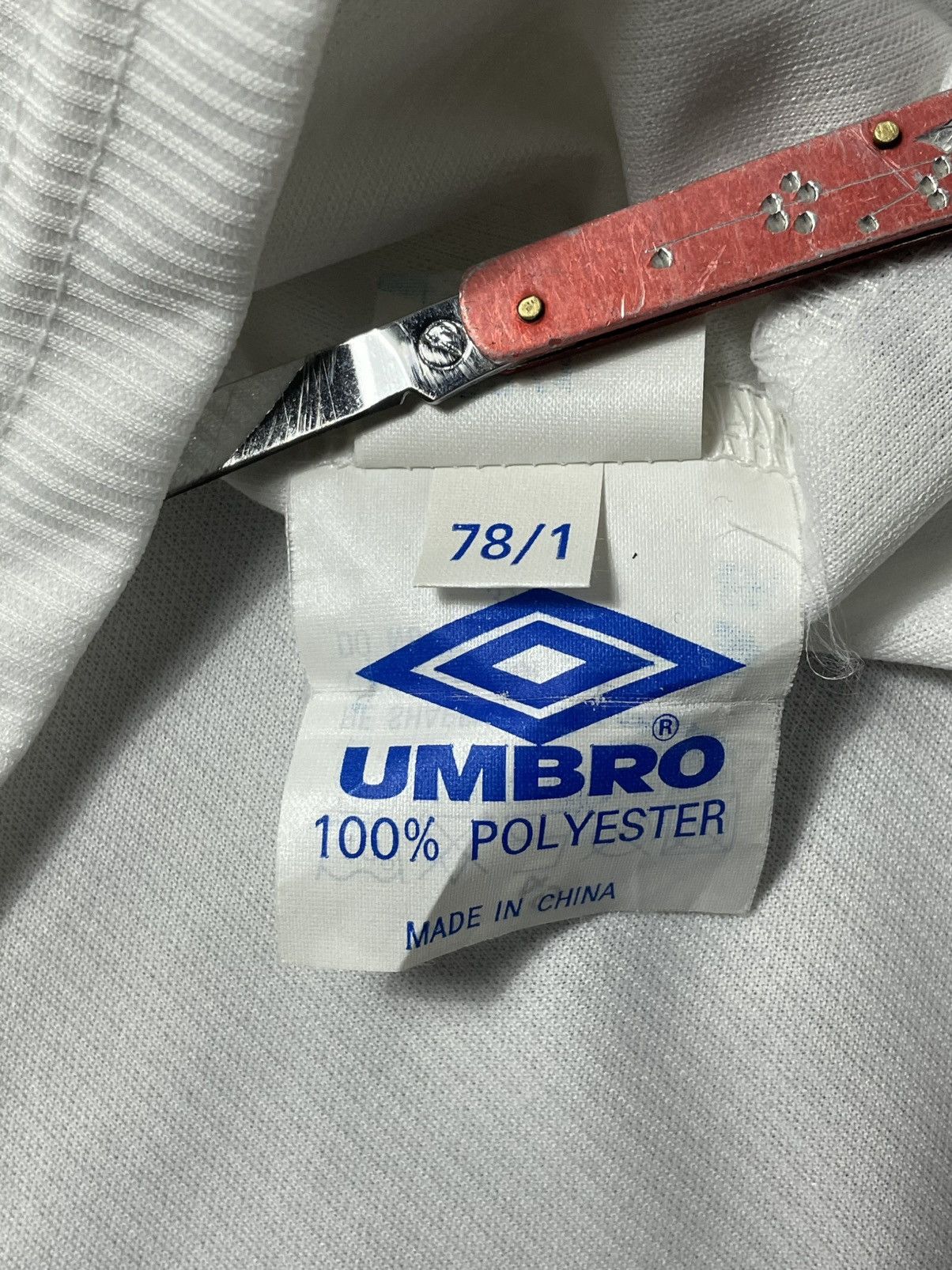 Umbro vintage umbro chelsea vintage 1998 2000 soccer jersea shirt Size US L / EU 52-54 / 3 - 10 Thumbnail