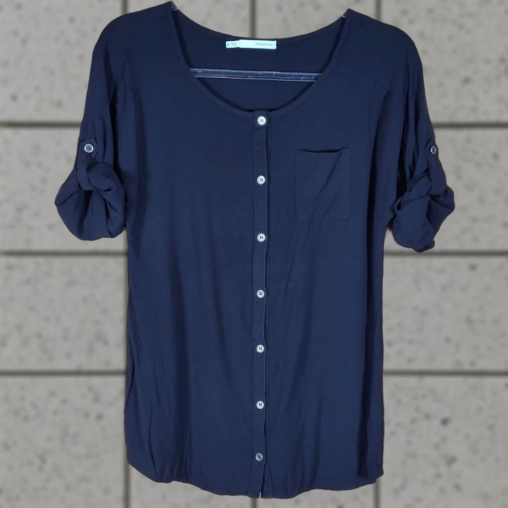 Vintage Maurices Button Front Top Women M Roll Tab Sleeve Pocket Black Rayon Blouse Everyday, Work, Office Wear Mens Women Girls Size M / US 6-8 / IT 42-44 - 1 Thumbnail