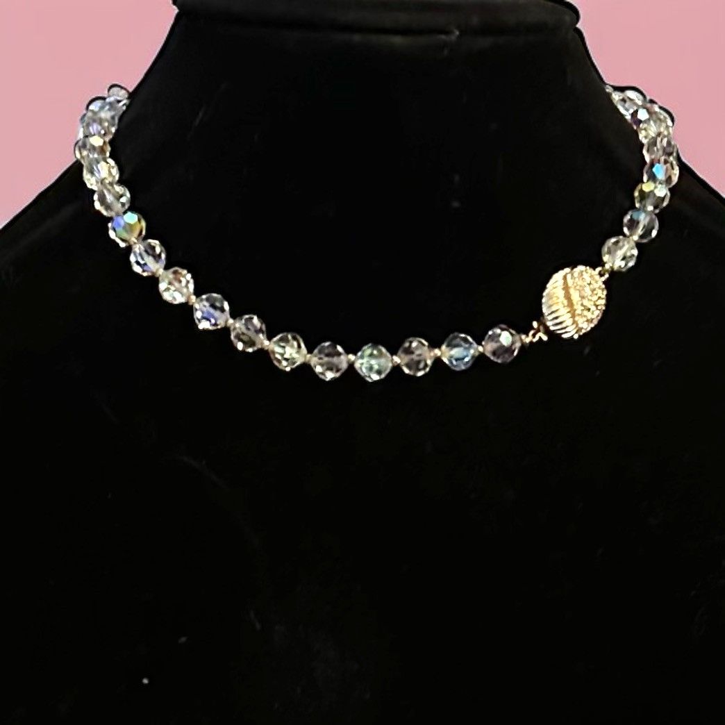 Vintage Vintage faceted Aurora Borealis crystal bead necklace Size ONE SIZE - 1 Thumbnail
