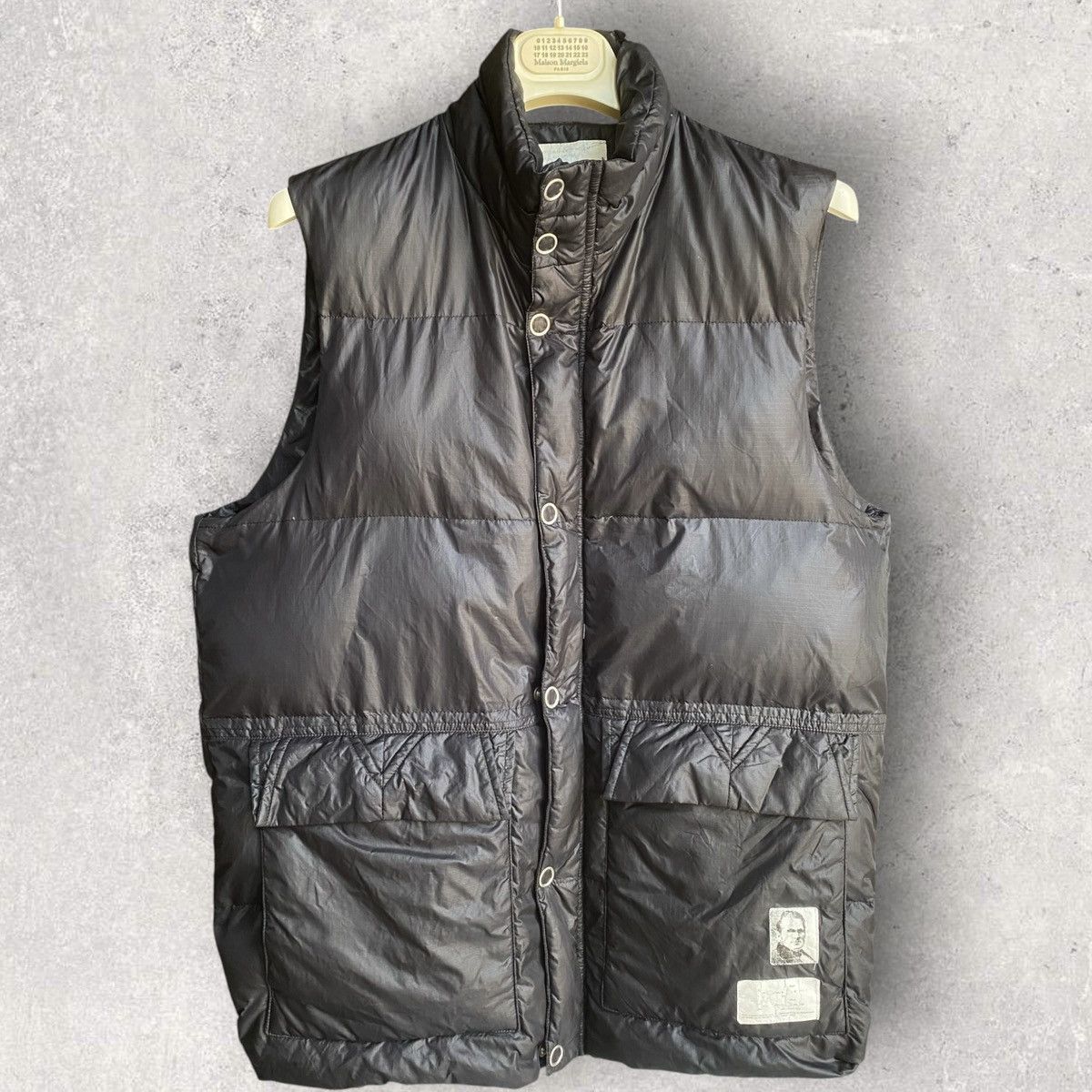 Undercover Fall10-11 “Avakareta Life” Puffer Vest Size US M / EU 48-50 / 2 - 1 Thumbnail