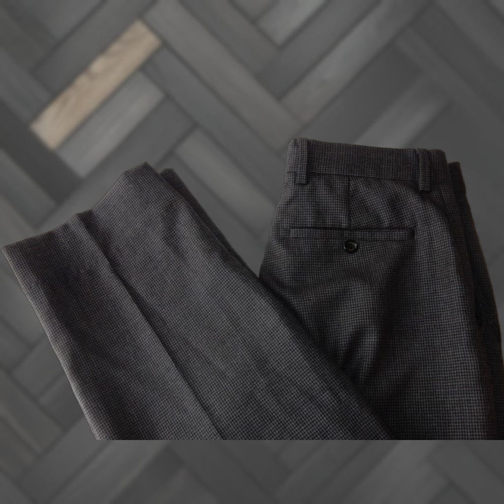 Banana Republic Banana Republic Men's Flat Front Dress Pants Size 30x30 Measures 30x27 Size US 30 / EU 46 - 1 Thumbnail