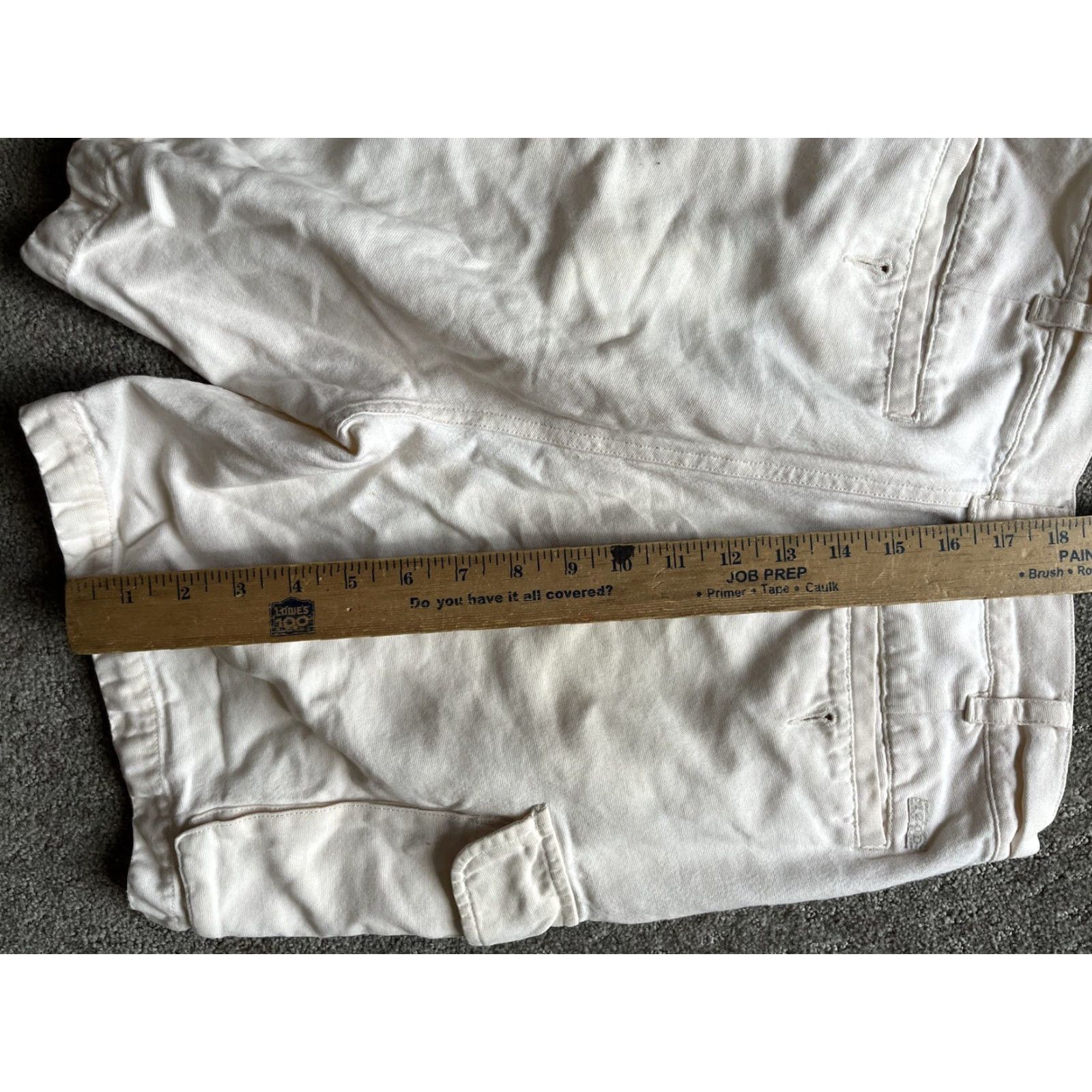 Izod IZOD Cargo Shorts Mens Size 30 Flat Front Ivory White Cotton Casual Belt Loops 9 Inseam Regular Fit All Seasons Mens Size US 30 / EU 46 - 4 Thumbnail