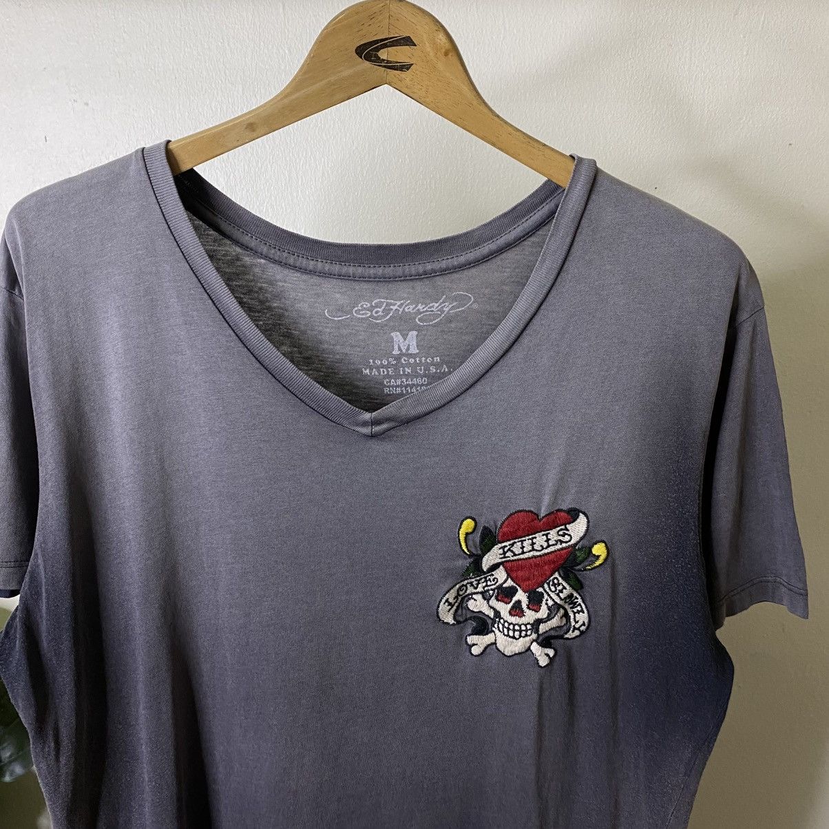 Ed Hardy Ed Hardy Sunfaded V Neck T Shirt Size US M / EU 48-50 / 2 - 11 Thumbnail