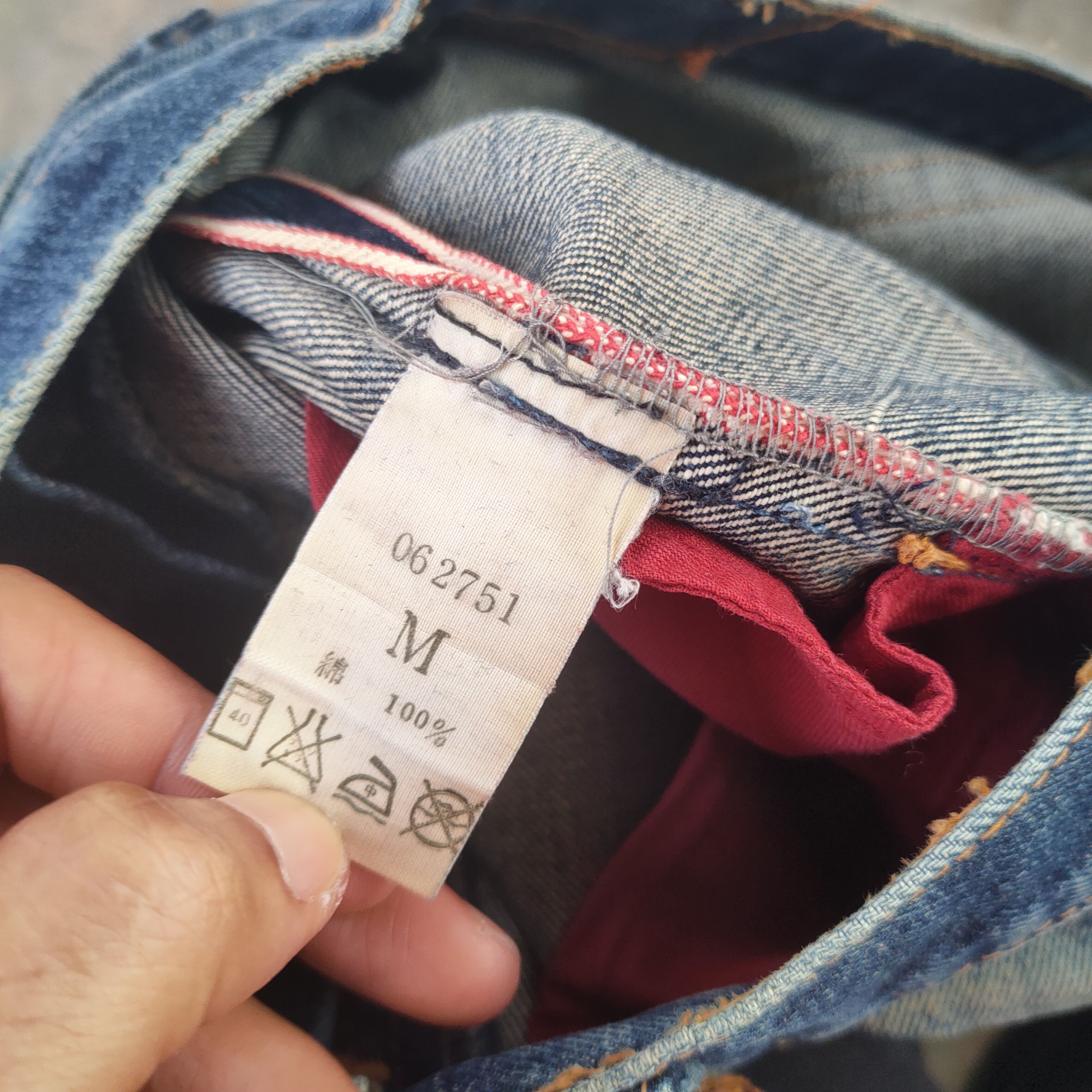 Japanese Brand W32 VINTAGE ROTAR SELVEDGE BUTTON FLY FADED RIPPED DENIM Size US 32 / EU 48 - 15 Thumbnail