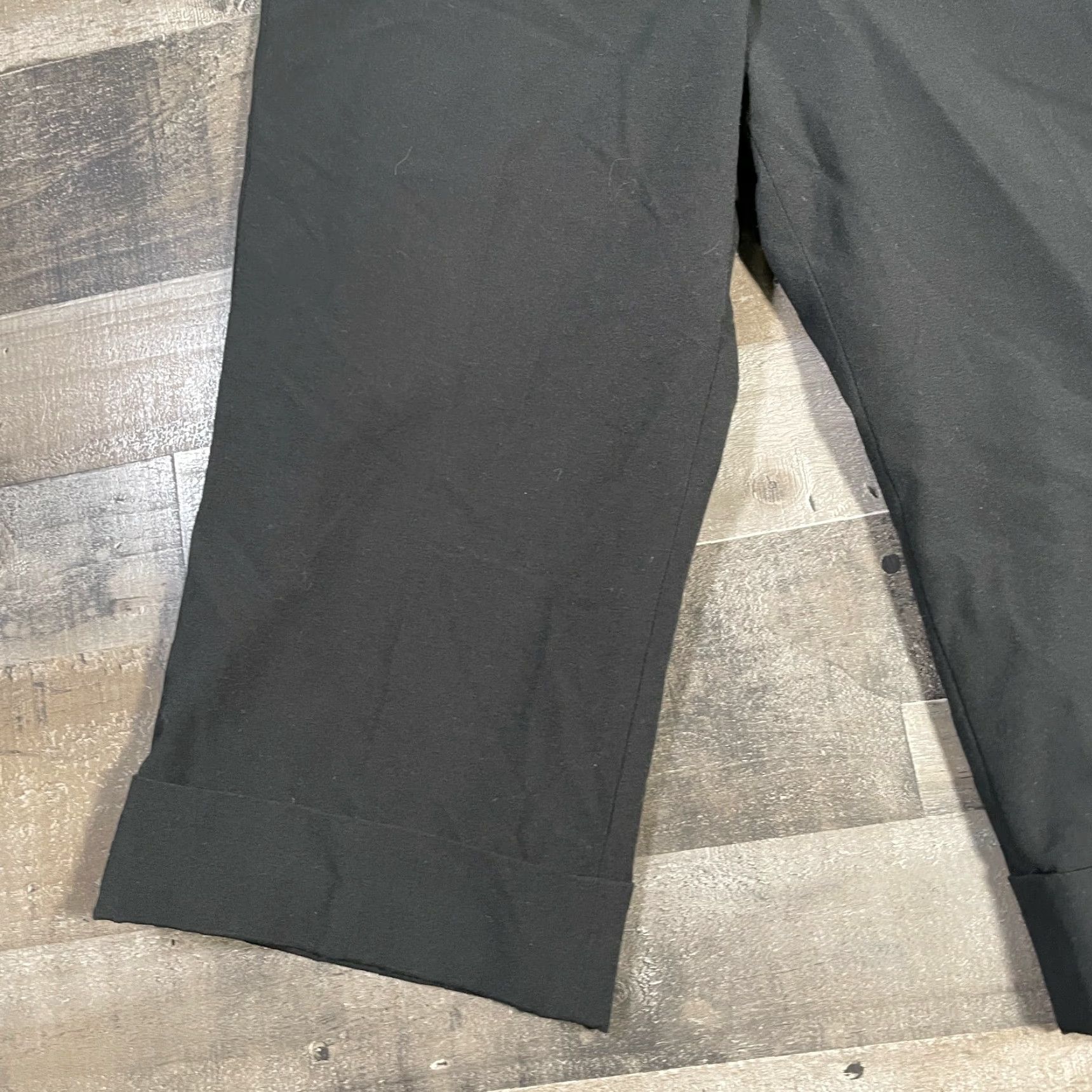 Ann Taylor Ann Taylor Pants Women's 10P Petites Black Pedal Pusher Mid-Rise Straight Cuffed User Size 32" / US 10 / IT 46 - 4 Thumbnail