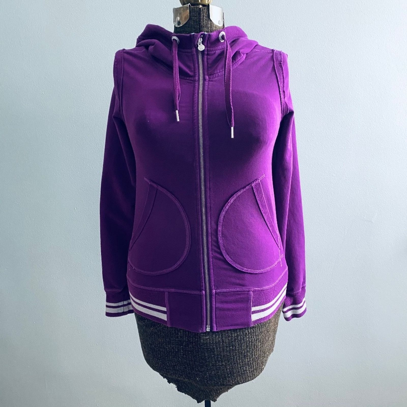 Lululemon lululemon purple scuba hoodie Size M / US 6-8 / IT 42-44 - 1 Thumbnail