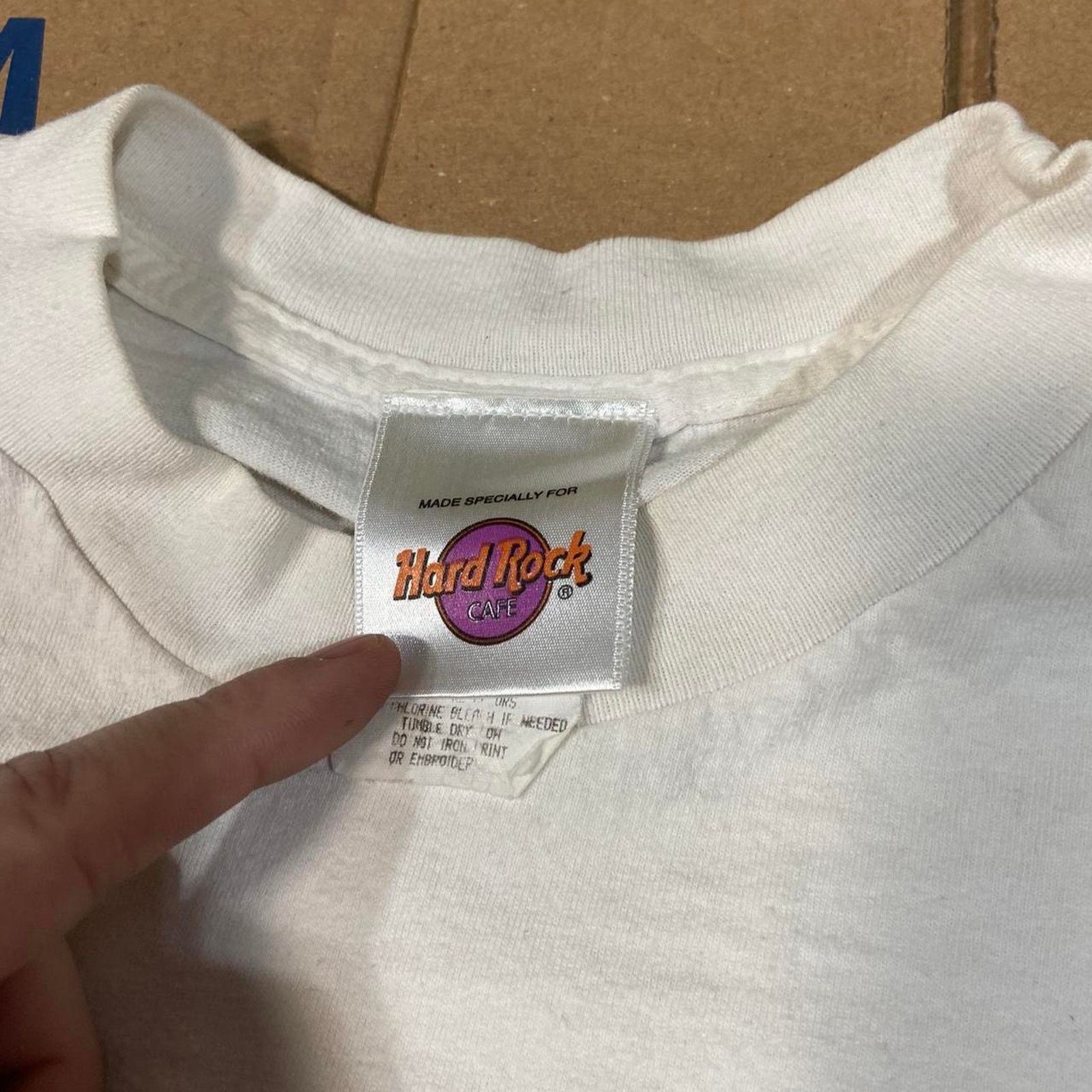 Hard Rock Cafe 90s hard rock cafe cancun Size US XL / EU 56 / 4 - 3 Thumbnail