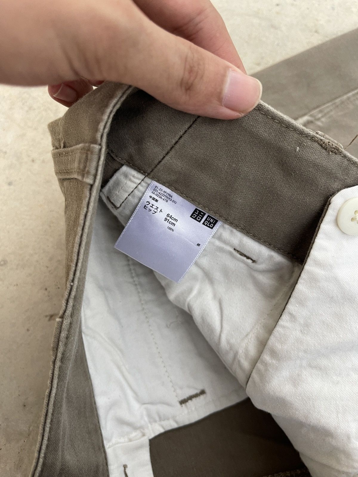 Japanese Brand × Jun Takahashi × Uniqlo Vintage Japanese Uniqlo Beige Distressed Baggy Jeans Size US 28 / EU 44 - 8 Thumbnail