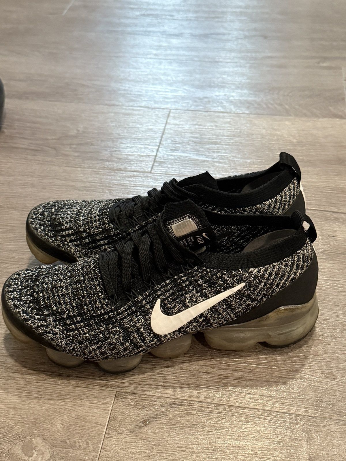 Nike Nike air VaporMax Flyknit 3 Size US 7 / EU 40 - 4 Thumbnail
