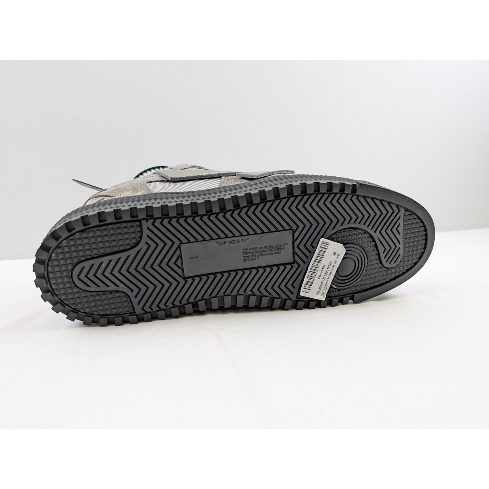 Off-White o1rshd1 Floating Arrow Sneaker in Dark Grey Size US 13 / EU 46 - 7 Thumbnail
