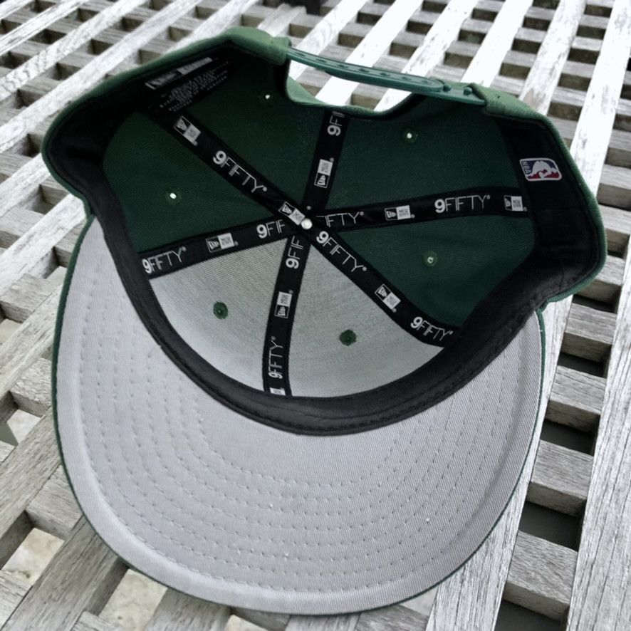 New Era Milwaukee Bucks 2021 NBA Finals Champions Patch Snapback Hat Size ONE SIZE - 6 Thumbnail