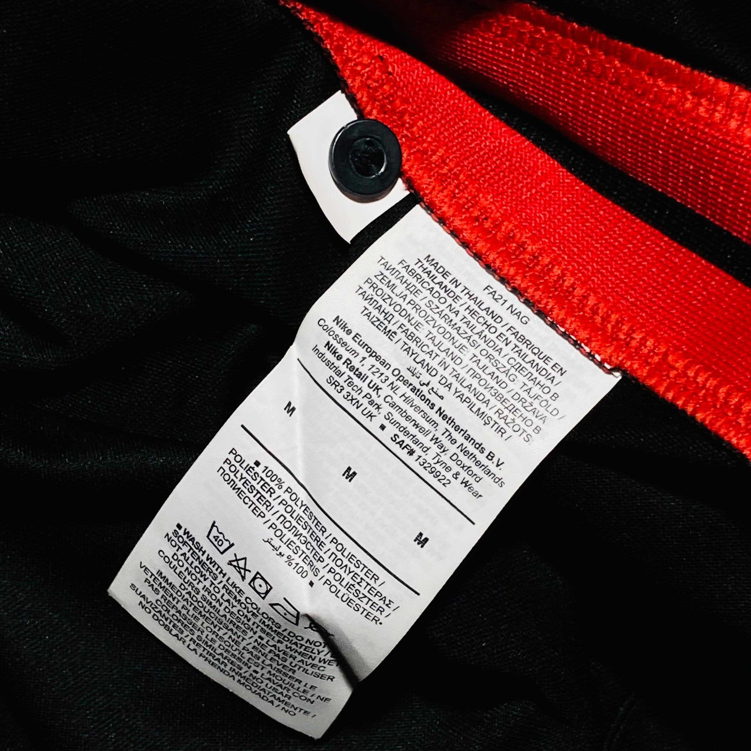 Nike 2021-22 Eintracht Frankfurt Home Nike CV7914-011 Size US M / EU 48-50 / 2 - 6 Thumbnail