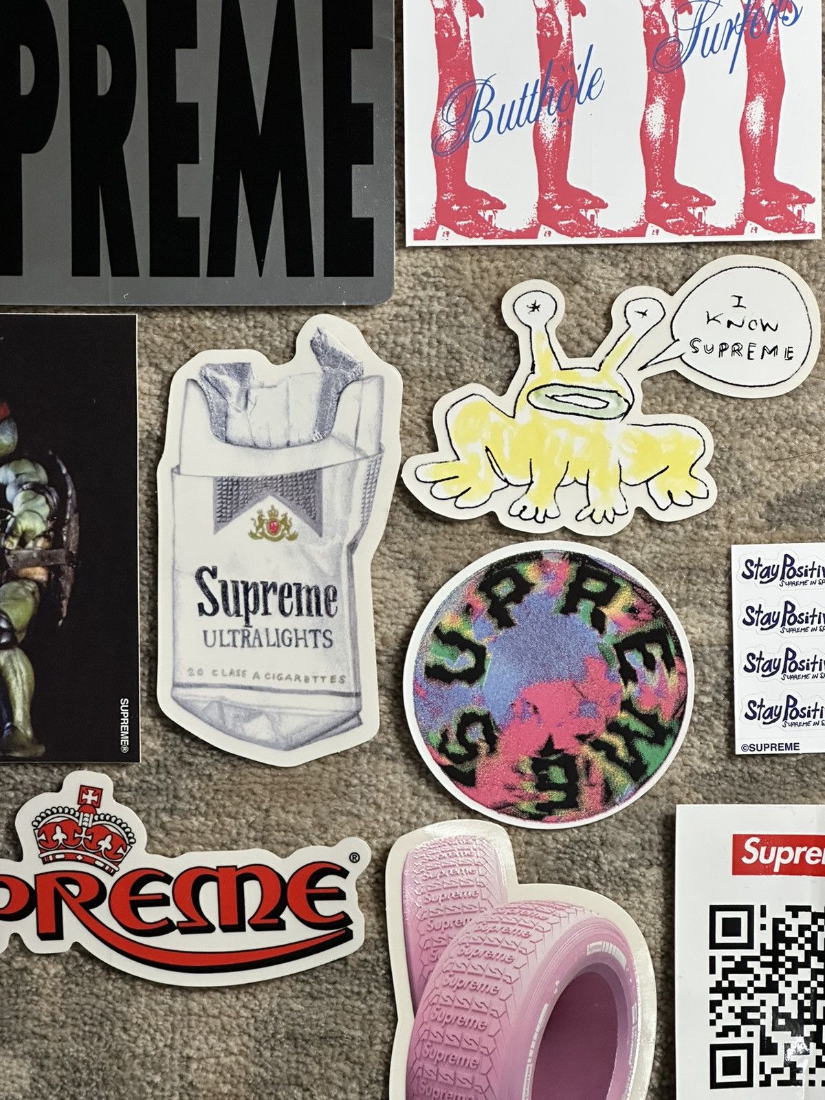 Supreme 10x Supreme Stickers Lot Size ONE SIZE - 4 Thumbnail