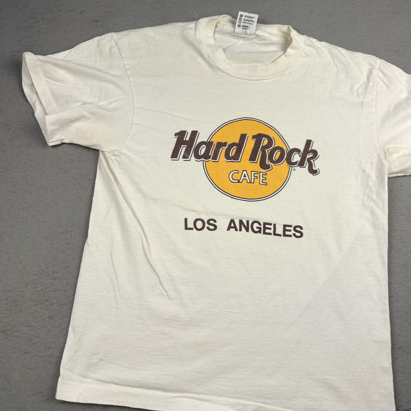 Hard Rock Cafe VINTAGE Hard Rock Cafe Shirt Mens Medium White Graphic USA 90s Rock Music Crew Neck Short Sleeve T-Shirt Size US M / EU 48-50 / 2 - 3 Thumbnail