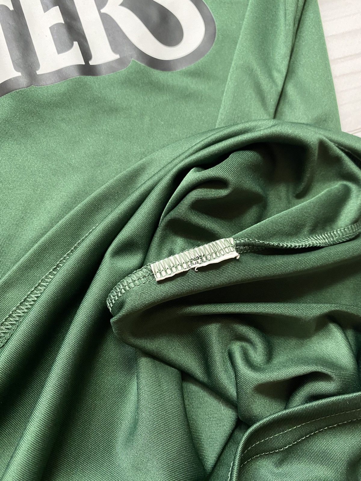 Puma Puma Plymouth Argyle 2019/20 home soccer football jersey Size US M / EU 48-50 / 2 - 4 Thumbnail
