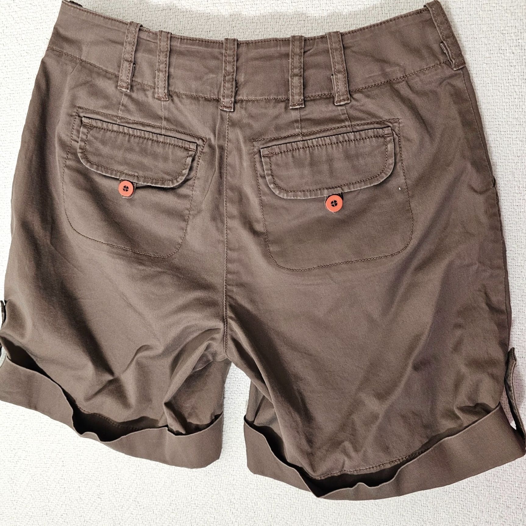J. Jill J. Jill Shorts Women Bermuda 4P Petites Brown Cotton Cuffed Slash Pocket Zip Mid Rise 5.5 In Solid Flat Front Casual Spring Summer Classic Size 27" / US 4 / IT 40 - 7 Thumbnail